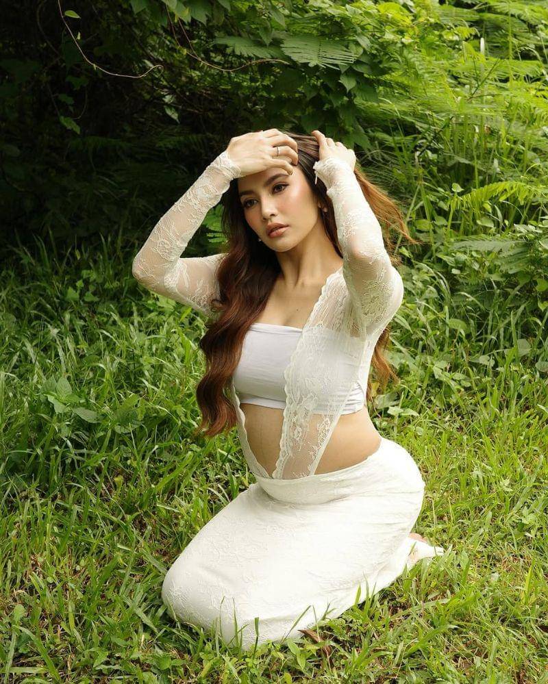 Instagram.com/mahaliniraharja